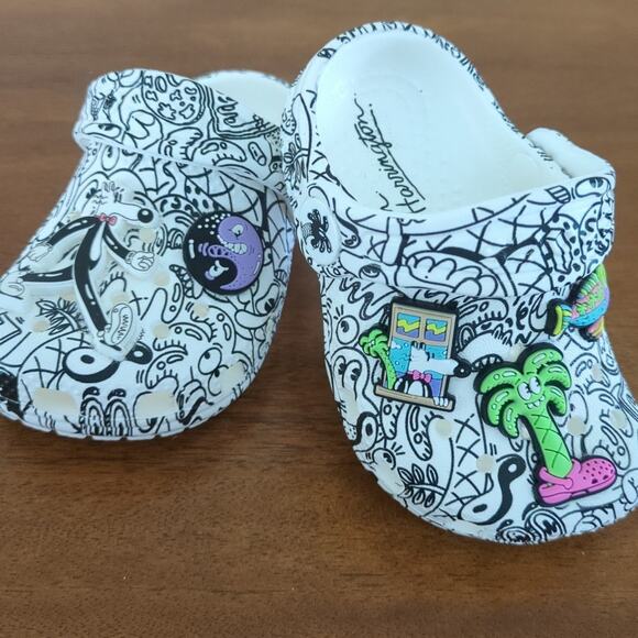 Crocs Steven Harrington Classic Clogs Toddler C4 - Picture 2 of 7